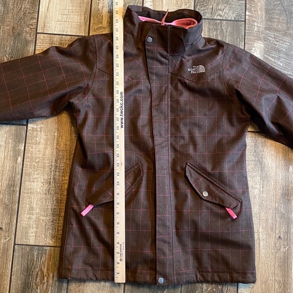 Northface Hyvent Pink and Brown Jacket - Picture 12 of 12